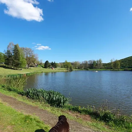 A L'oree Des Volcans Sainte-Catherine (Puy-de-Dome)