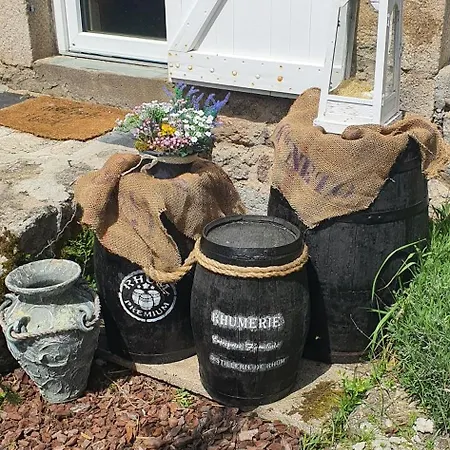 Bed & Breakfast A L'oree Des Volcans Sainte-Catherine (Puy-de-Dome)