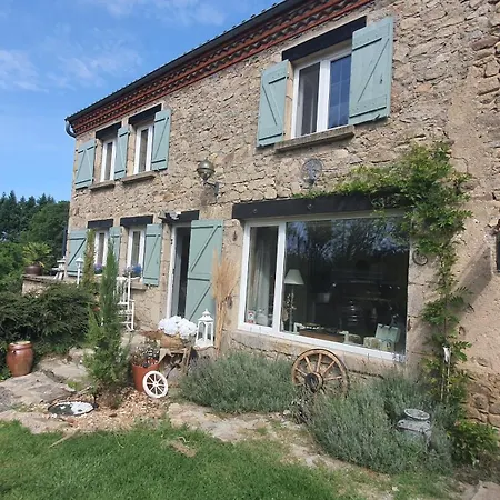 Bed & Breakfast A L'oree Des Volcans 3*