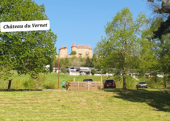 A L'oree Des Volcans Sainte-Catherine (Puy-de-Dome)